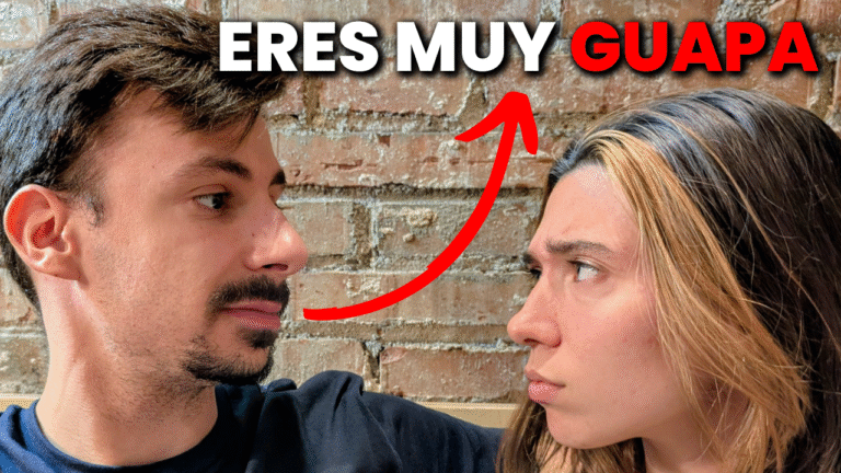 Hombre mirando su móvil con ansiedad mientras una mujer se aleja, simbolizando desesperación emocional.